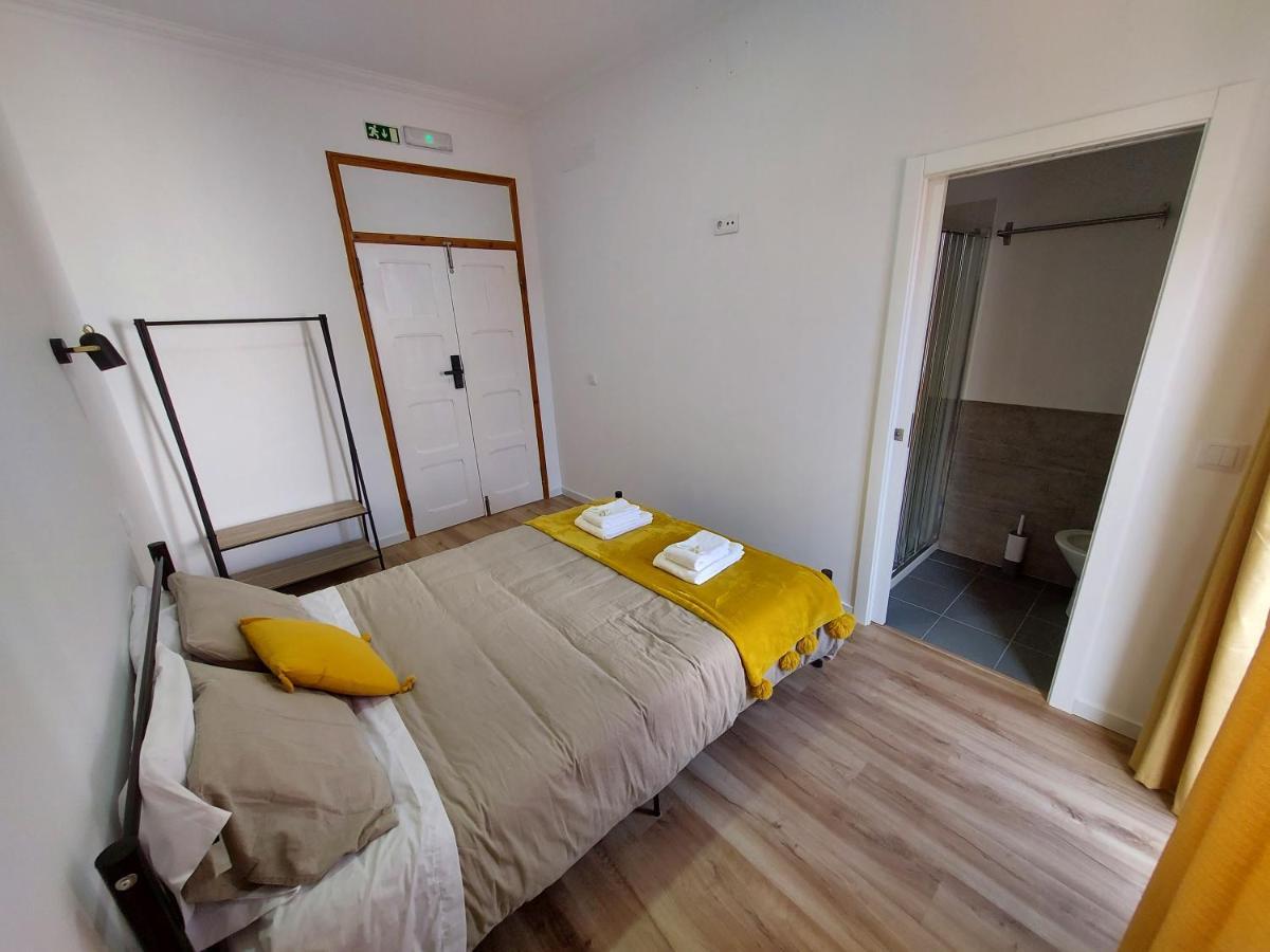 Wolley - Peniche Guesthouse 2 Kültér fotó